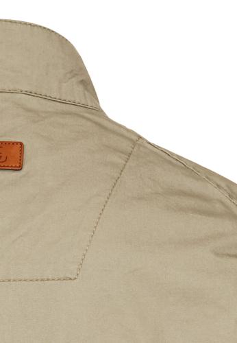 Outdoor-Weste mit Stehkragen Beige 52
