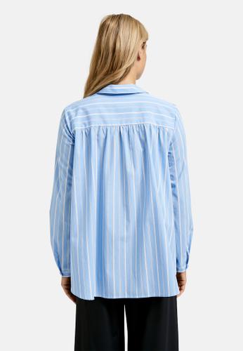 Blouse w collar + placket, 1/1 sleeves w cuffs, body w Appli Blau 34