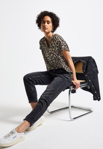 Blusenshirt mit Leo-Muster Schwarz 40