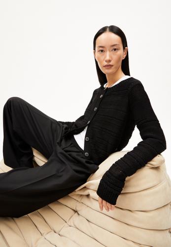 GILAAH S Regular Fit - Black