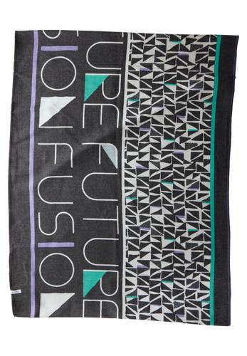 Loop-Schal mit Print A - Black