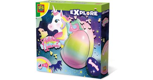 Schlüpfendes Einhorn