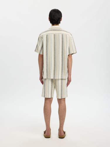 SLHRLXCAL SS SHIRT RESORT M Locker geschnitten - Egret