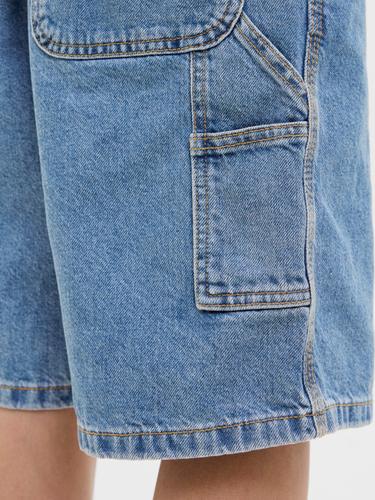 JJITONY JJCARPENTER SHORTS SQ 735 JNR 140 Locker geschnitten - Blue Denim