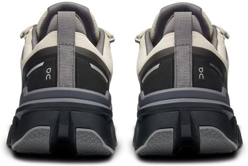 ON Damen Multifunktionsschuhe Cloudwander Waterproof 38 ½ in Braun