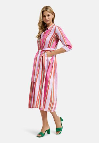 Dress with collar, placket, 3/4 sleeves, wide skirt and belt Rot 44