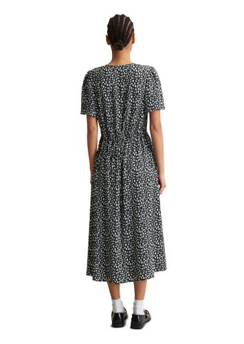 Kleid mit elastischer Taille flared S