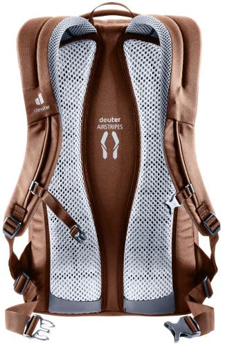 DEUTER Rucksack Giga - in Braun