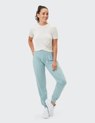 VB Darleen L - Cloud White