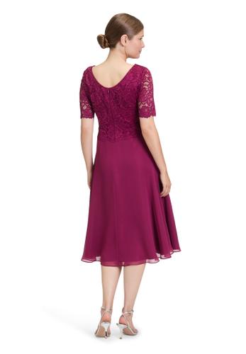 Cocktailkleid 40 Ausgestellt - Sweet Berry