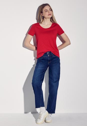 Basic T-Shirt in Unifarbe 38 - Glory Red