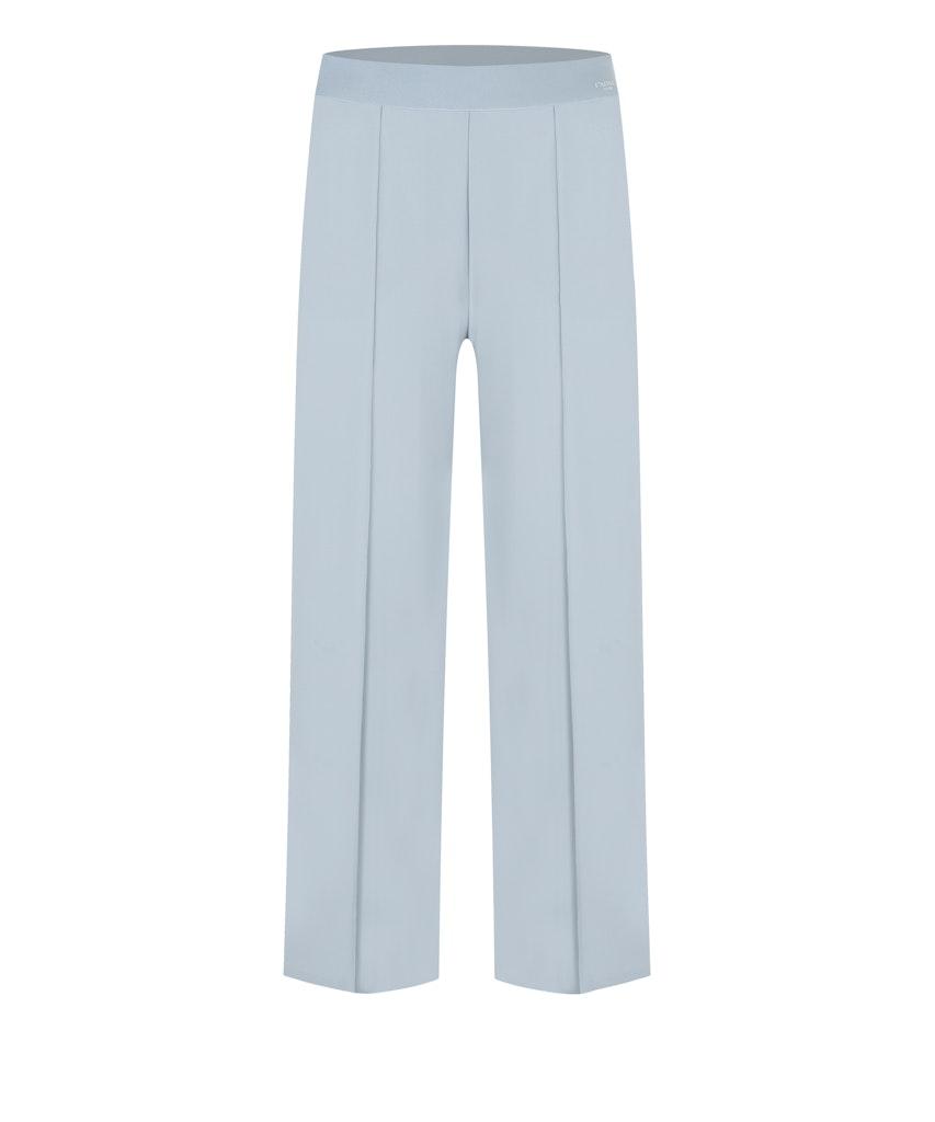 Cameron Blau 40/27