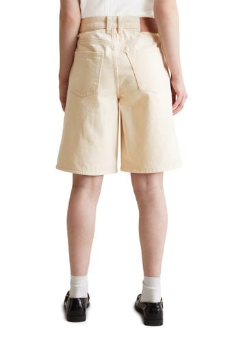 Bermuda Model Jonnda relaxed 31 Relaxed Fit - Offwhite_multi_04