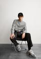 ARAAMO XL Relaxed Fit - Silver Melange