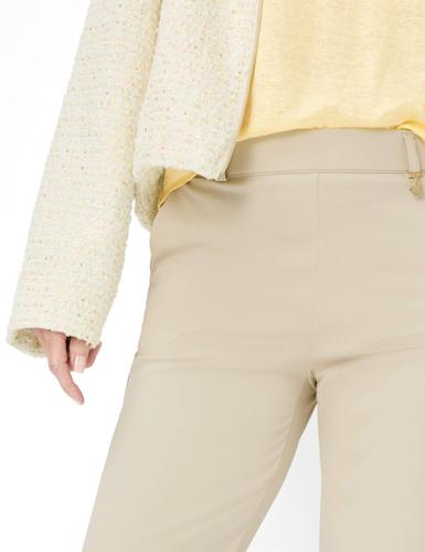 Style Lillyth Flared 44 - Ecru