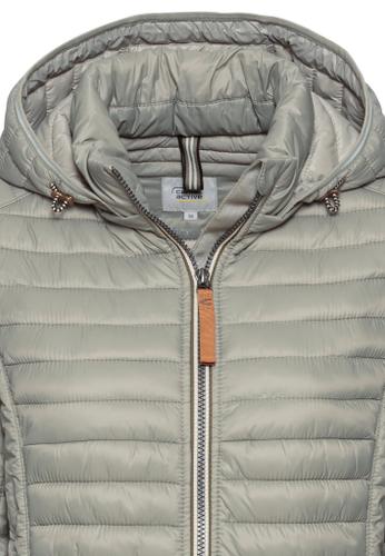 Leichte Steppjacke aus recyceltem Polyamid Grün 44