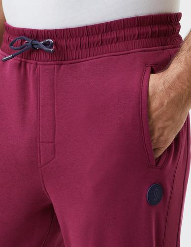 Yasin 29 - Garnet Red