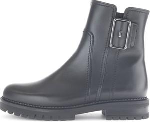 sportliche Stiefeletten