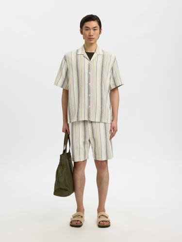 SLHRLXCAL SS SHIRT RESORT M Locker geschnitten - Egret