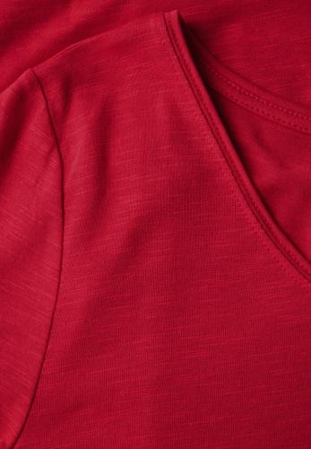 Basic T-Shirt in Unifarbe 38 - Glory Red