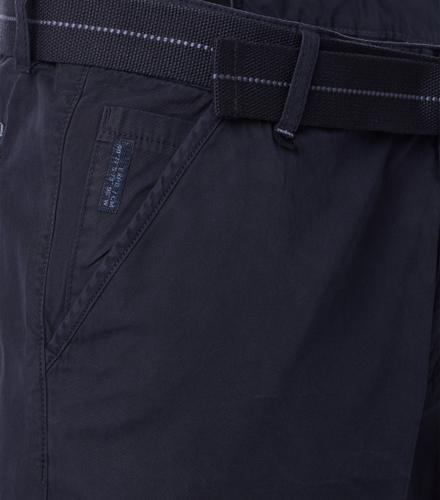 Shorts 38 - Blau