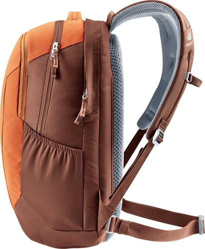 DEUTER Rucksack Giga - in Braun
