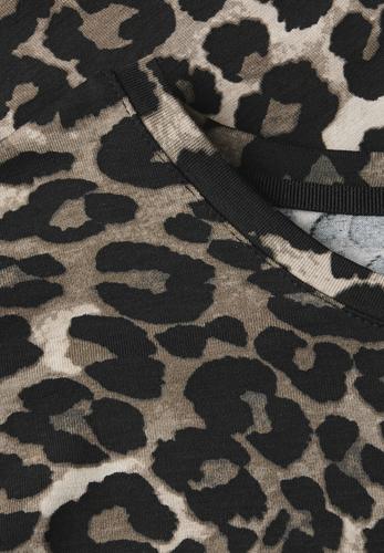 Shirt mit Leo-Muster 36 - Black