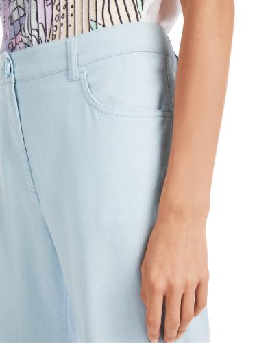 Modell FAID im Leinen-Mix 40 - Soft Sky Blue