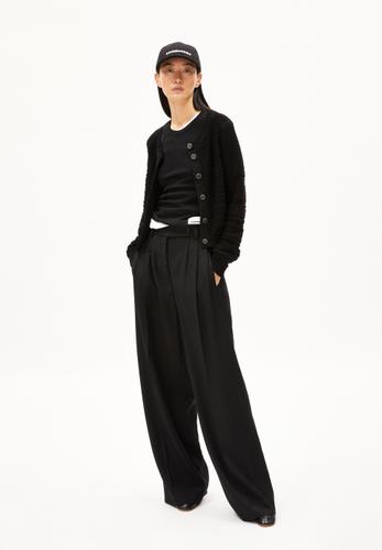 GILAAH S Regular Fit - Black