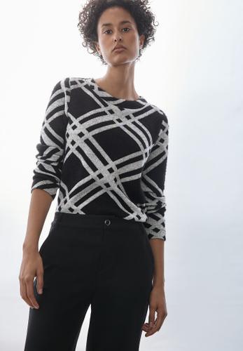 Flauschiges Langarmshirt Schwarz 40