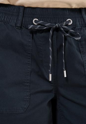 Twill Shorts im Washed-Look L - Universal Blue