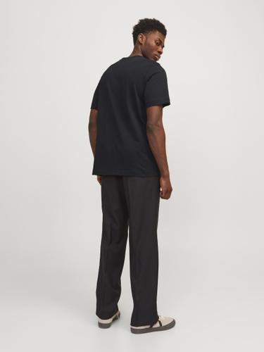JORNOTO GRAPHIC CHEST TEE SS C.N LN M Weit geschnitten - Black