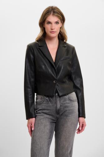 Olwin.7502522 42 - Black