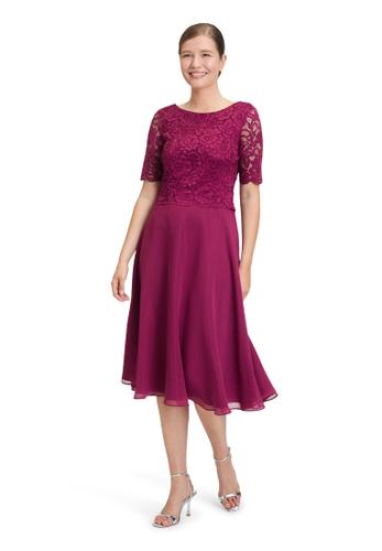 Cocktailkleid 40 Ausgestellt - Sweet Berry