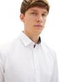 Hemd mit Kentkragen S Regular Fit - White