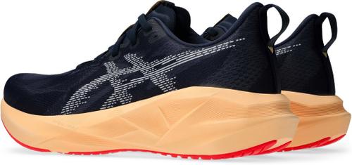 ASICS Herren Laufschuhe NOVABLAST 5 42 in Schwarz