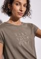 Shirt mit Wording Braun 38