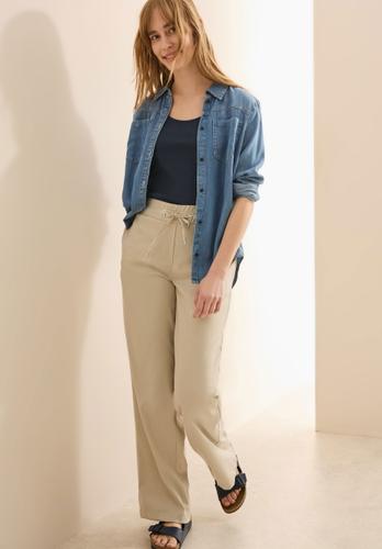 Basic Top mit Rundhals aus Baumwolle S - Universal Blue