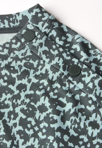 T-Shirt mit Knopfdetail XL - Cool Salvia Green