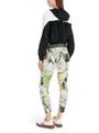 Sportive Jacke mit Kapuze und Zipp 40 - Black And White