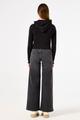 V42603 140/146 - Off Black