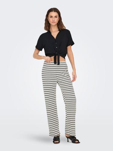 ONLEVA STRIPE WIDE LEG PANT JRS S Normal geschnitten - Cloud Dancer