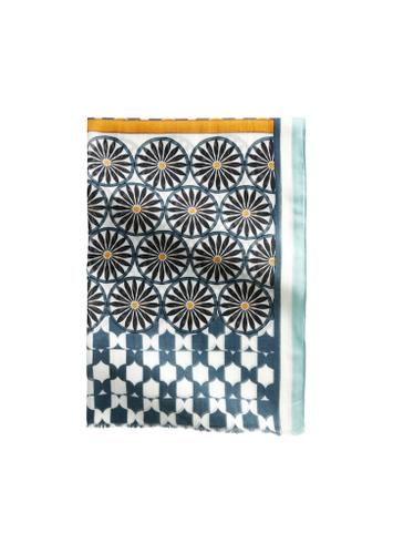 Schal mit Allover-Print OSO - Multi / Muted Blue