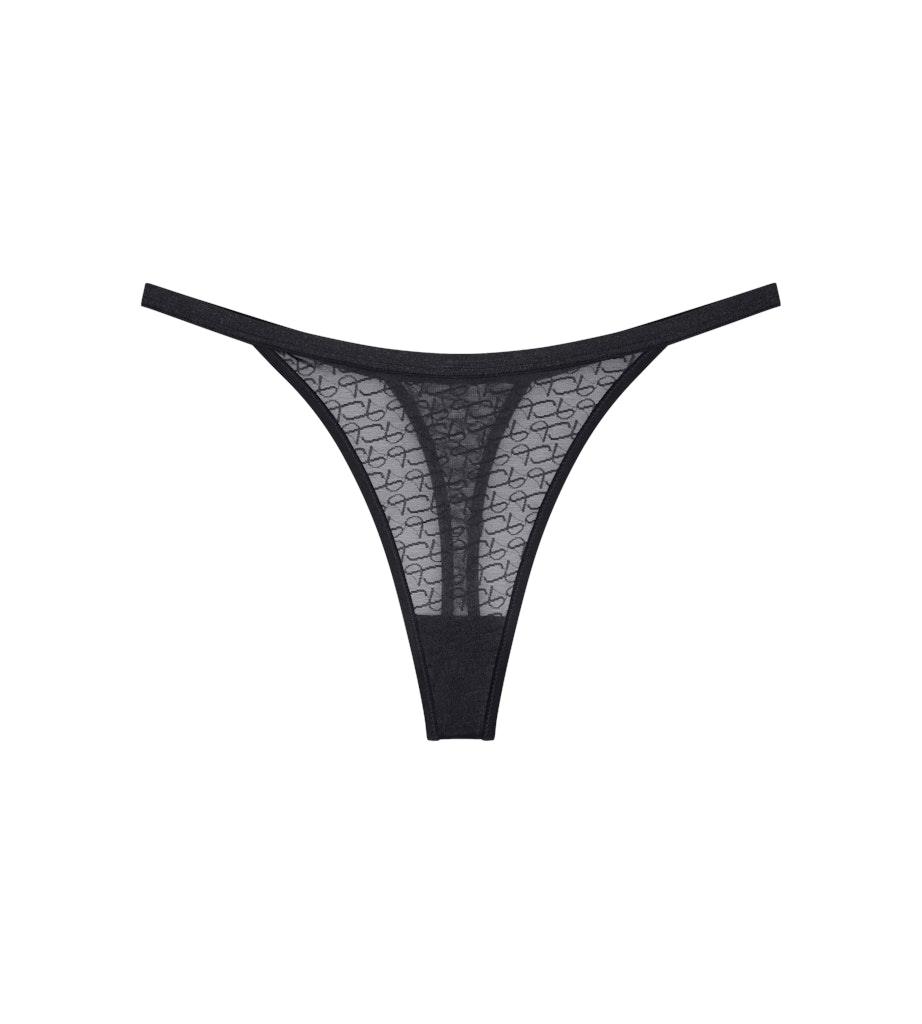 Triumph Signature Sheer String Schwarz 42
